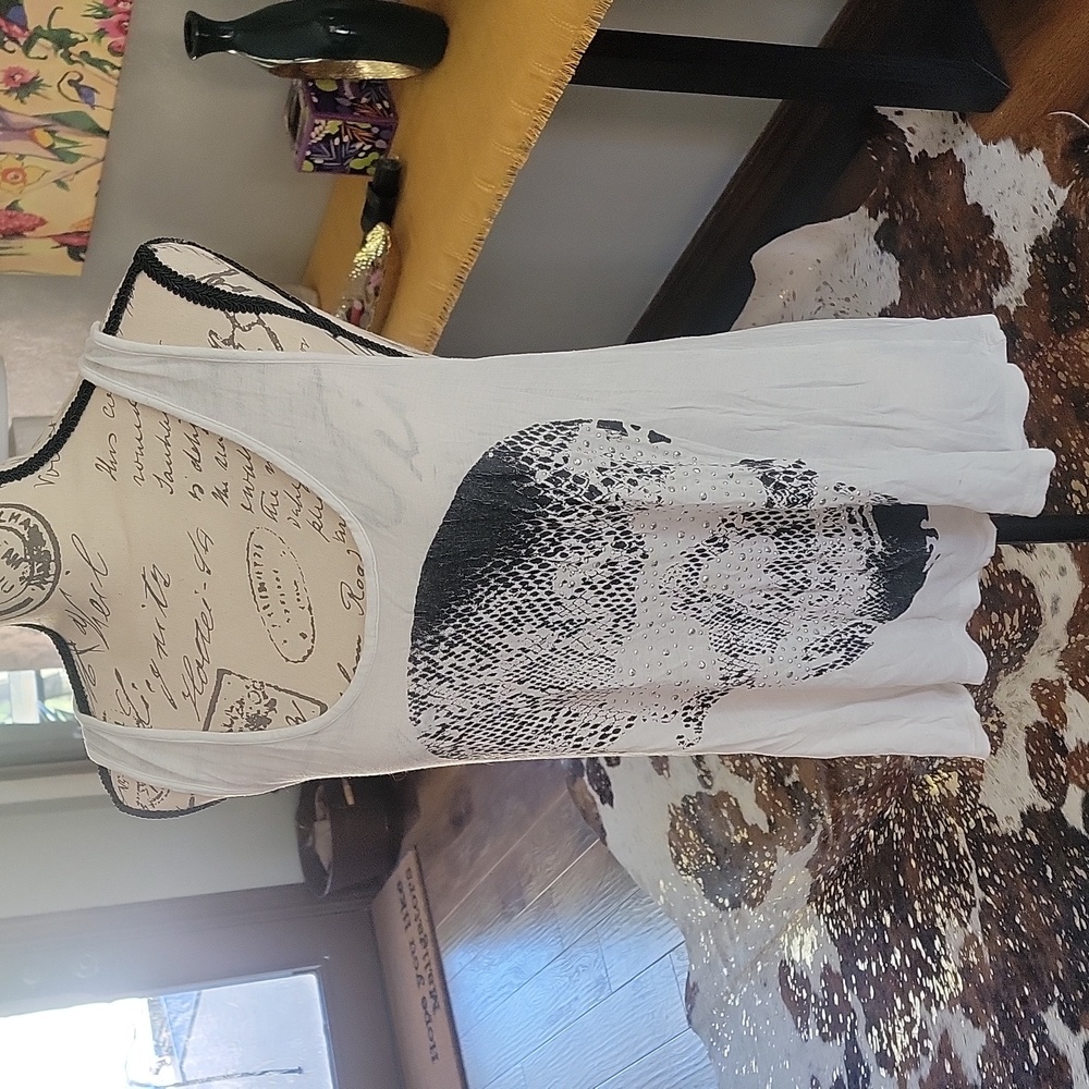 White, Skull Tanktop